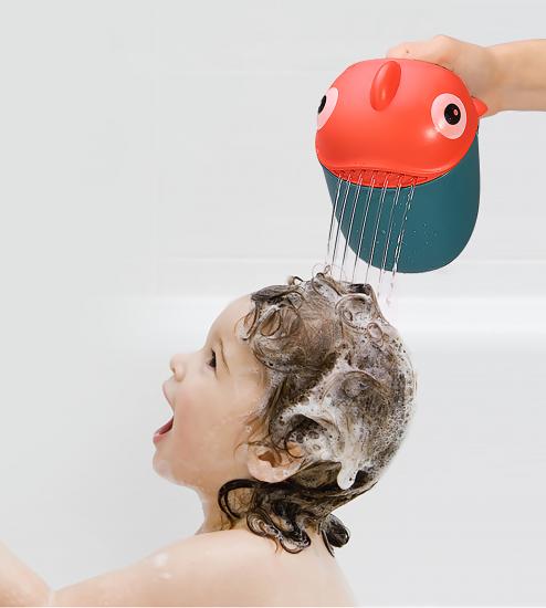 Бытовая ванная комната поставляет водяную ложку клоун детская чашка шампуня